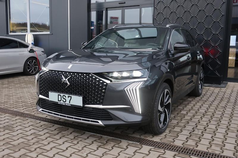 DS Automobiles DS7 (2024) OPERA E-TENSE 300k 4x4 - fotografie inzerátu
