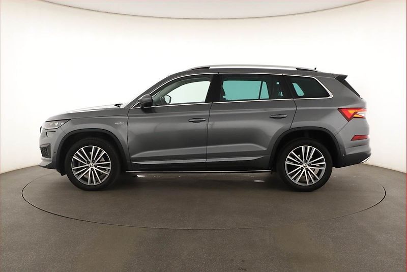 Škoda Kodiaq (2023) 2.0 TSI - fotka 3 z 21