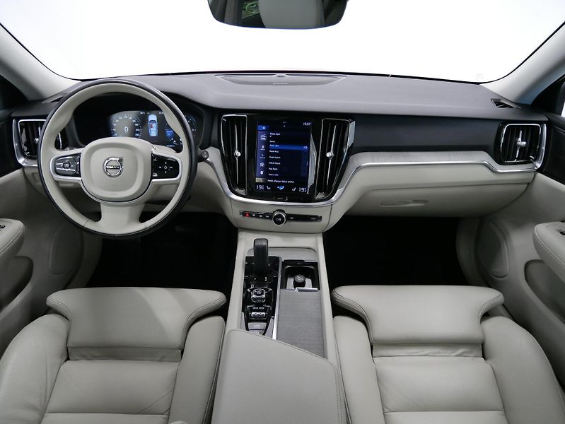 Volvo V60 - fotka 5 z 30