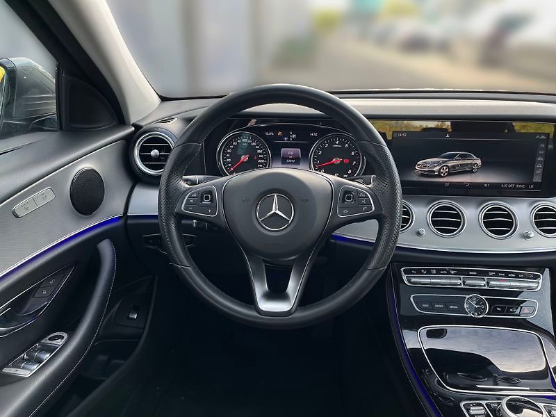 Mercedes-Benz Třídy E Třída E 400 d 4MATIC kombi - fotka 11 z 18