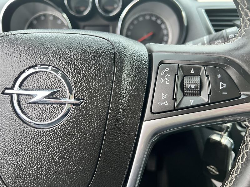 Opel Mokka 1.4T COSMO 4x4 TEMPOMAT KLIMA - fotka 19 z 53