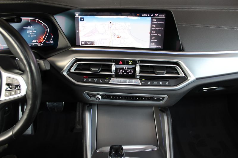 BMW X6 xDrive40d, 250kW - fotka 5 z 28