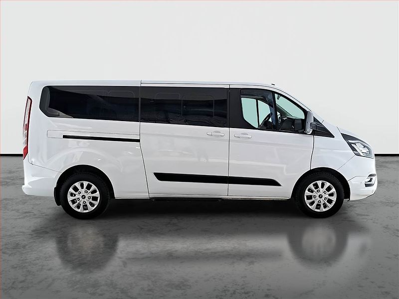 Ford Tourneo Custom (2019) Trend 2.0 EcoBlue, ČR - fotka 6 z 19