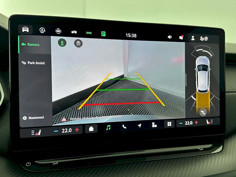Škoda Octavia (2025) Combi DSG 2.0TDI 110kW SportLi - fotka 12 z 33