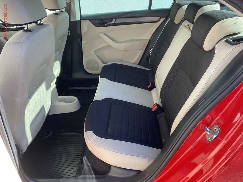 Škoda Rapid (2019) 1.0TSI, ČR, Navi, bixen - fotka 10 z 17