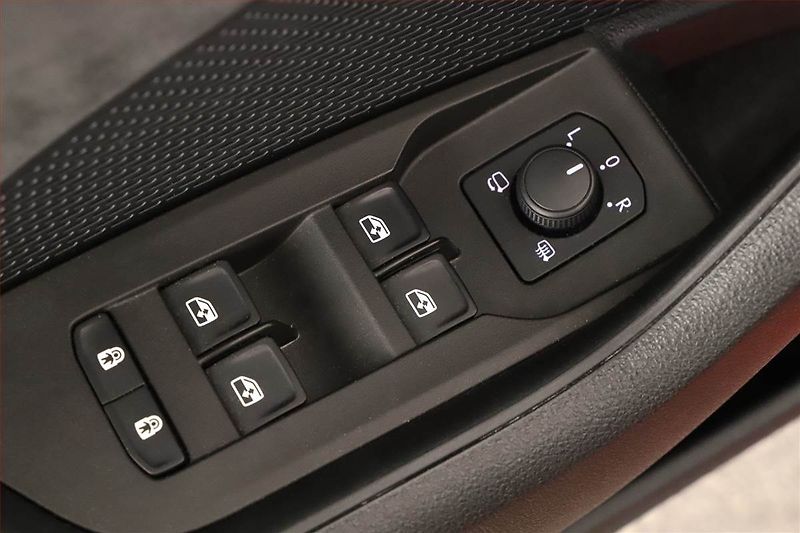 Škoda Octavia (2021) RS 1.4 TSI iV - fotka 26 z 30
