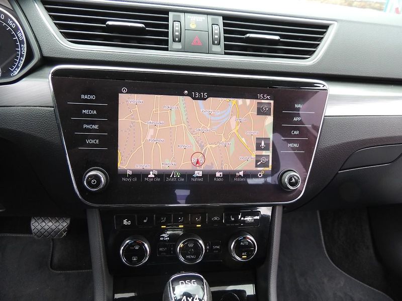 Škoda Superb (2019) 2.0TSi,200kw,4x4,DSG,Style,ČR - fotka 29 z 55
