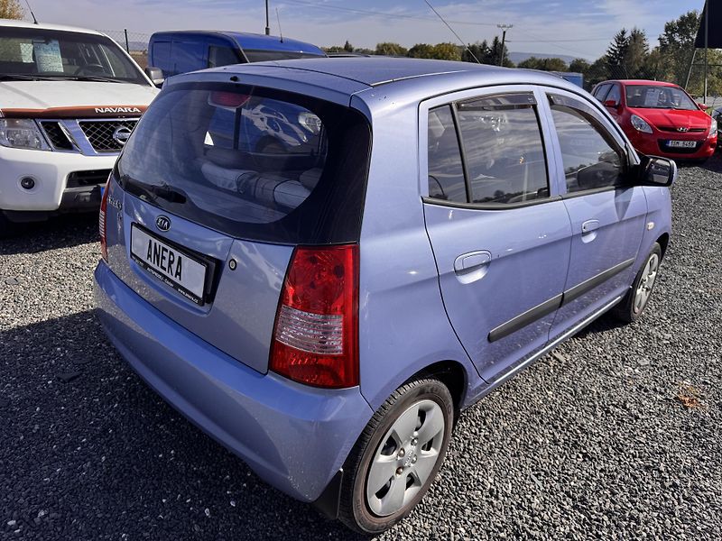 Kia Picanto 1.0i, 45 kW,71 tis km,ČR - fotka 6 z 18