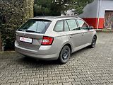 Škoda Fabia 1,0 MPI / KLIMA - náhled 4
