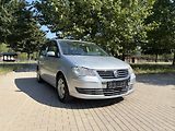 Volkswagen Touran 1.6 75kw Trendline 7 míst - náhled 12
