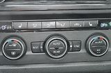 Volkswagen Caravelle 2.0TDi 150kW 4x4 A/T Liberty - náhled 16