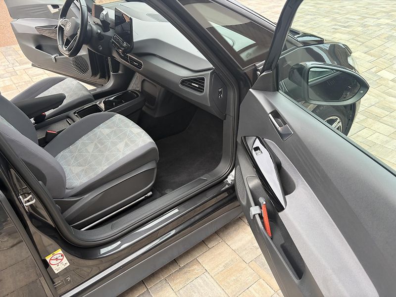 Volkswagen ID.3 (2020) PRO 62kwh, 150kw - fotka 12 z 13