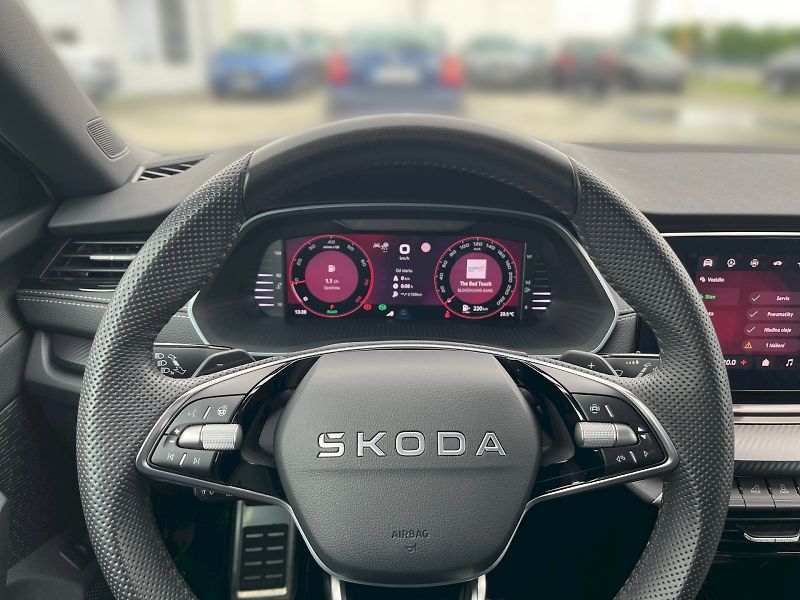Škoda Octavia (2025) COMBI SPORTLINE 1.5 TSI 110 kW - fotka 5 z 41