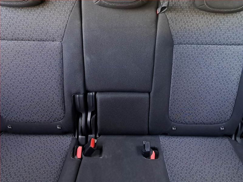 Opel Crossland X (2017) 1.2 Turbo, ČR,1.maj - fotka 10 z 16