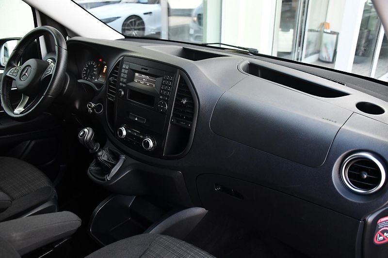 Mercedes-Benz Vito 111CDI L TOURER PRO - fotka 18 z 29