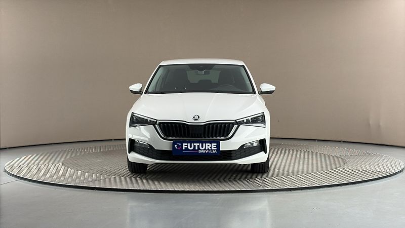 Škoda Scala 1.5 TSI DSG Style - fotka 3 z 26