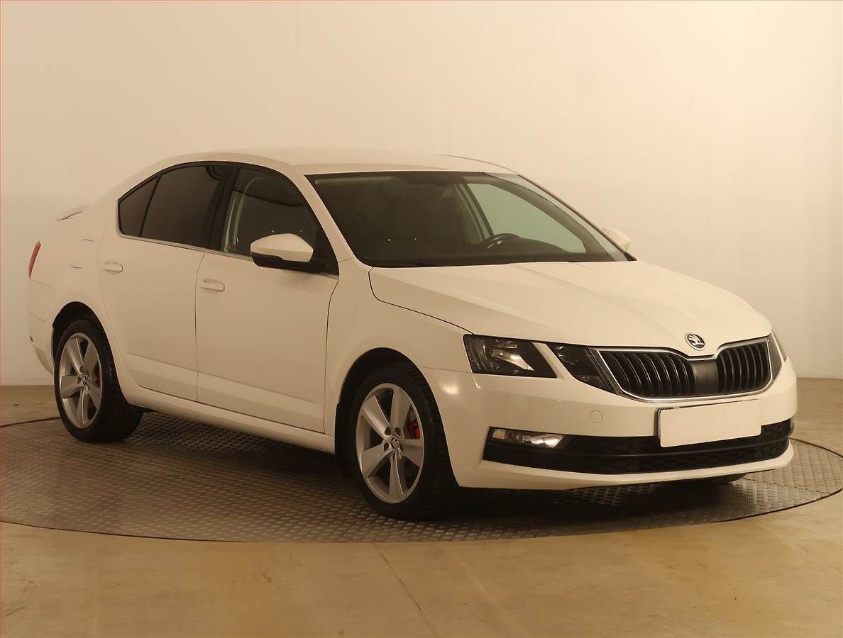 Škoda Octavia Ambition 2.0 TDI 4x4, 4X4