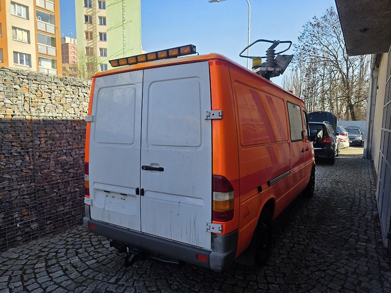 Mercedes-Benz Sprinter 270CD 5valec 67 tkm  montážní  - fotka 4 z 26