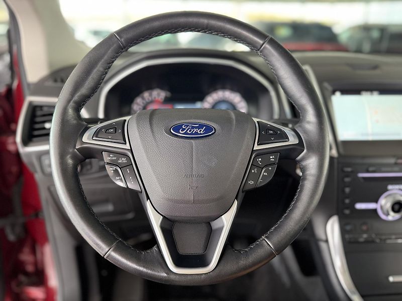 Ford Edge 2,0Bi-TDCi 4x4*REZERVACE! - fotka 10 z 43