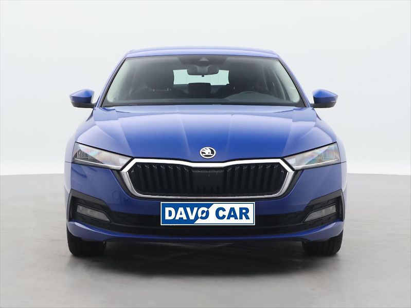 Škoda Octavia 1,4 TSI iV 150 kW DSG Ambition - fotka 2 z 31