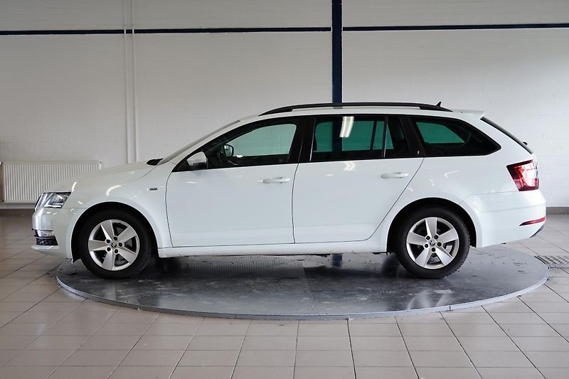 Škoda Octavia - fotka 3 z 29