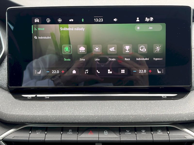 Škoda Octavia (2025) Combi 1.5 TSI / 110kW / TOP SE - fotka 30 z 35