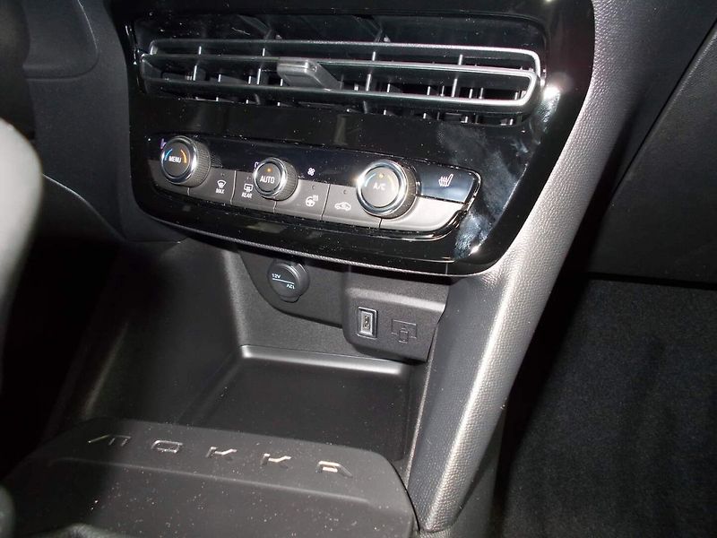 Opel Mokka (2026) Edition 1.2 TURBO (100 kW/136 - fotka 15 z 27