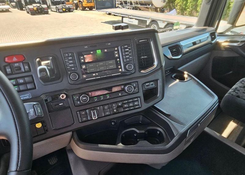 Scania (2018) r450 6x2 JNK EURO 6 - fotka 11 z 12