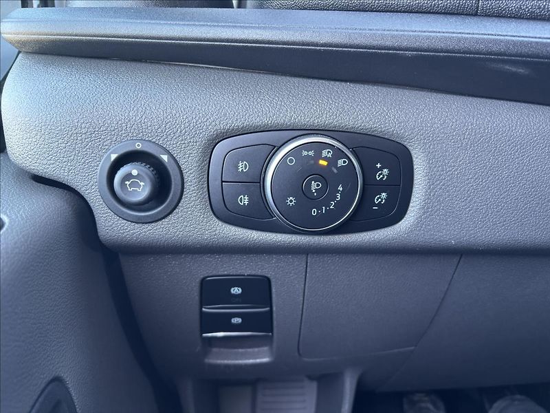 Ford Transit 2,0 EcoBlue 96kW Trend L3 DPH - fotka 32 z 37