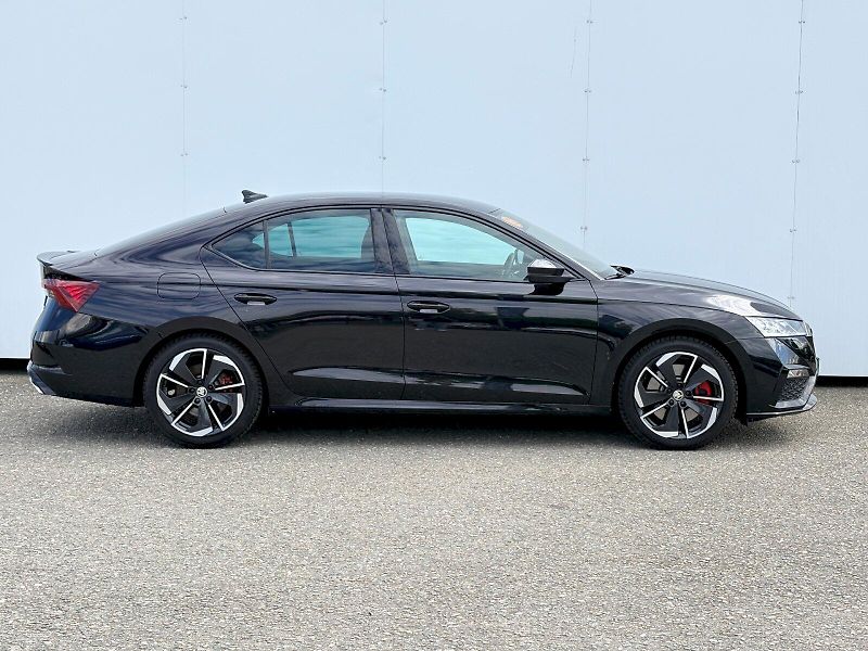 Škoda Octavia (2024) DSG 2.0 TSI / 180 kW /RS - fotka 6 z 33