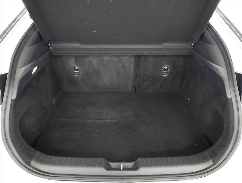 Mazda MX-30 (2020) e-Skyactiv, Automat, Kůže - fotka 19 z 22