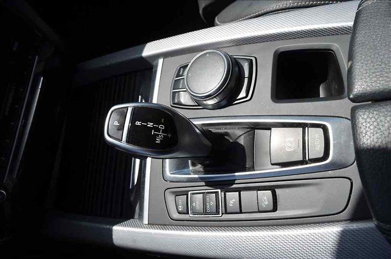 BMW X5 (2016) 2,0 - fotka 20 z 26