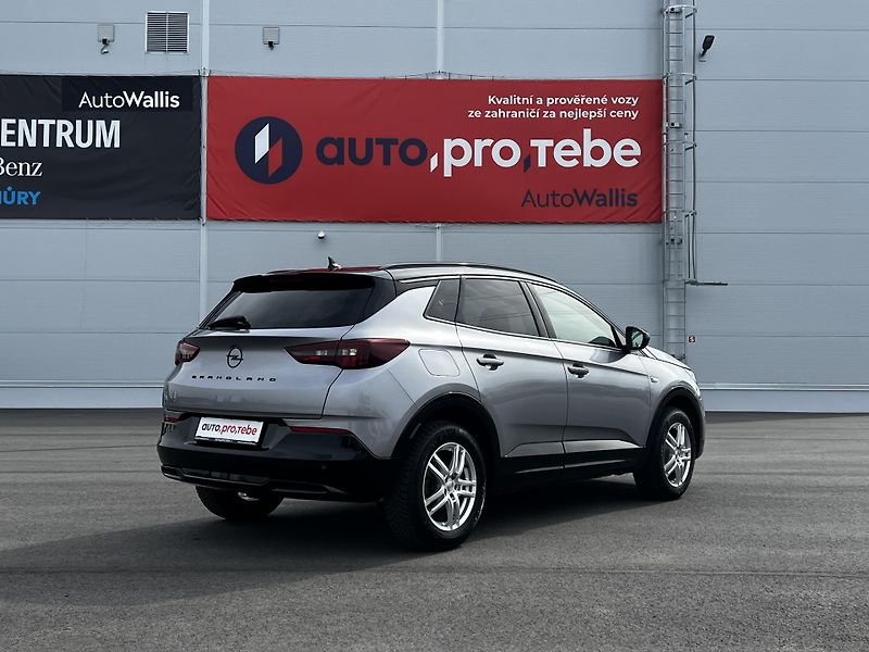 Opel Grandland 1.5CDTi EAT8 96kW GS-Line DPH - fotka 4 z 24