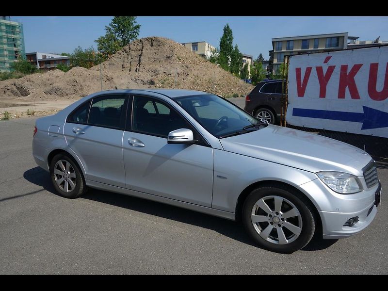 Mercedes-Benz Třídy C 200 CDi 100 kW STK07/2028 - fotka 6 z 34