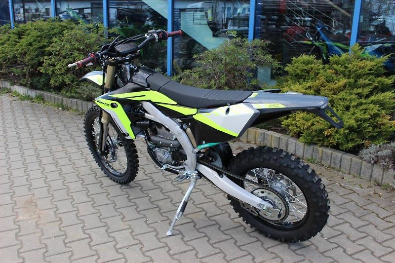 Fantic XEF 250 (2026) AKCE VČ SPZ - fotka 6 z 8