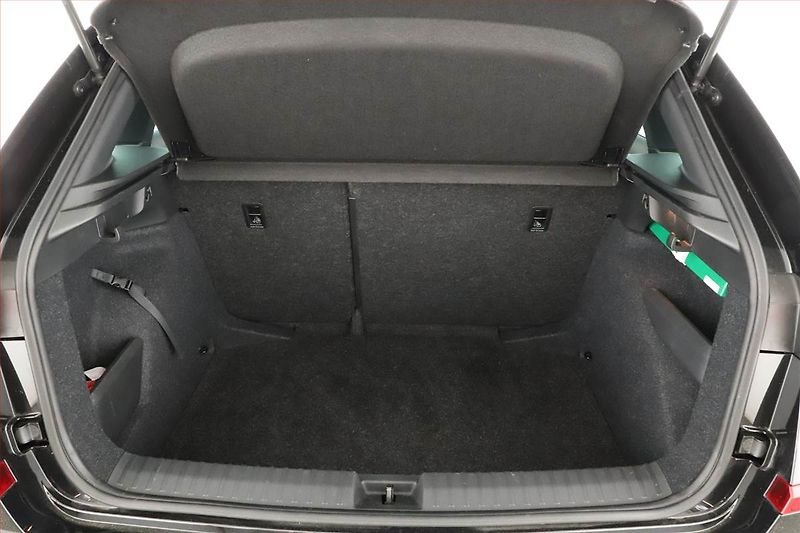 Škoda Kamiq (2024) Monte Carlo 1.5 TSI - fotka 11 z 17