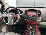 Nissan Pathfinder 3,0 DCI 231PS  LE Executive 4x - náhled 25