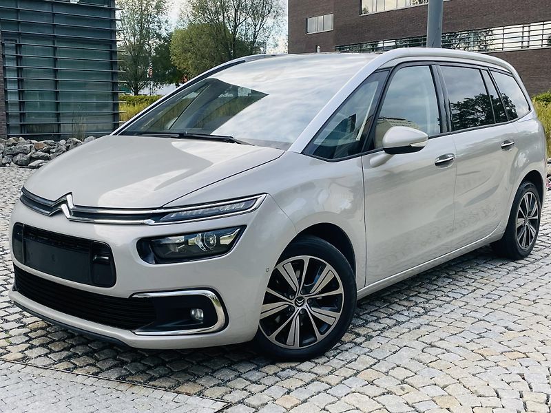 Citroën Grand C4 Picasso 2.0HDi MAN 7MÍST KAMERA TAŽNÉ - fotka 2 z 45