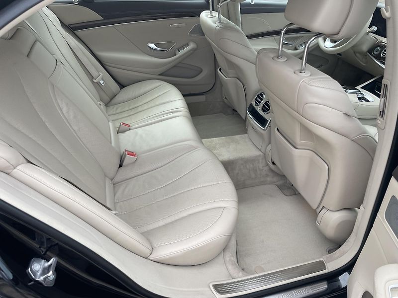 Mercedes-Benz Třídy S S 350D LONG, ČR, 1.MAJ - fotka 17 z 22