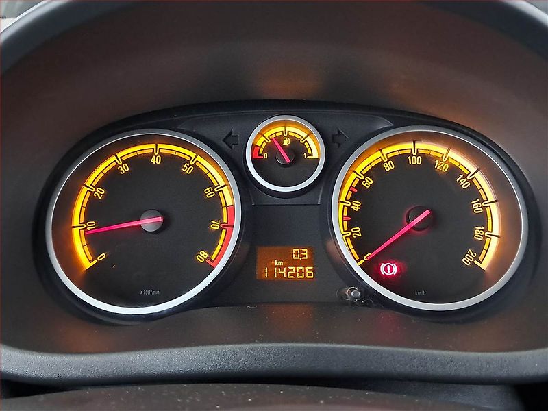 Opel Corsa (2012) 1.4, po STK, dobrý stav - fotka 11 z 15