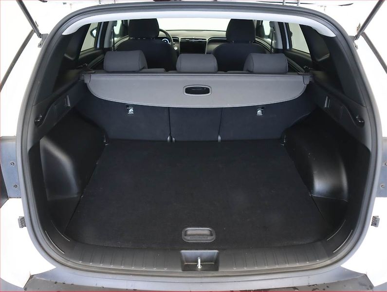 Hyundai Tucson (2021) Style 1.6 T-GDI - fotka 14 z 22