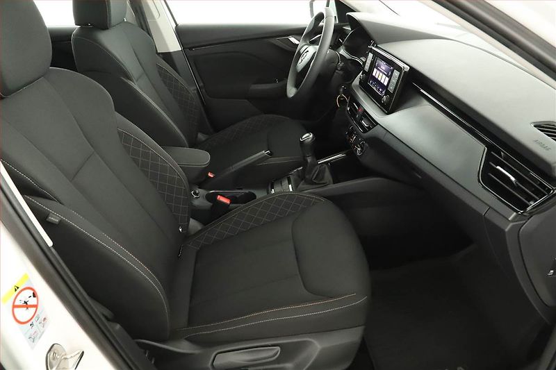 Škoda Scala (2022) Ambition 1.5 TSI, ČR,1.maj - fotka 7 z 12