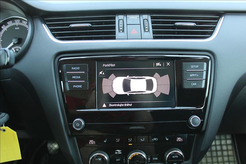 Škoda Octavia 1,5 TSi  AMBITION, DPH, ČR - fotka 27 z 34