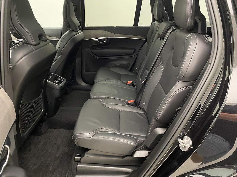 Volvo XC90 B5 AWD INSCRIPTION AUT CZ 7m - fotka 5 z 55