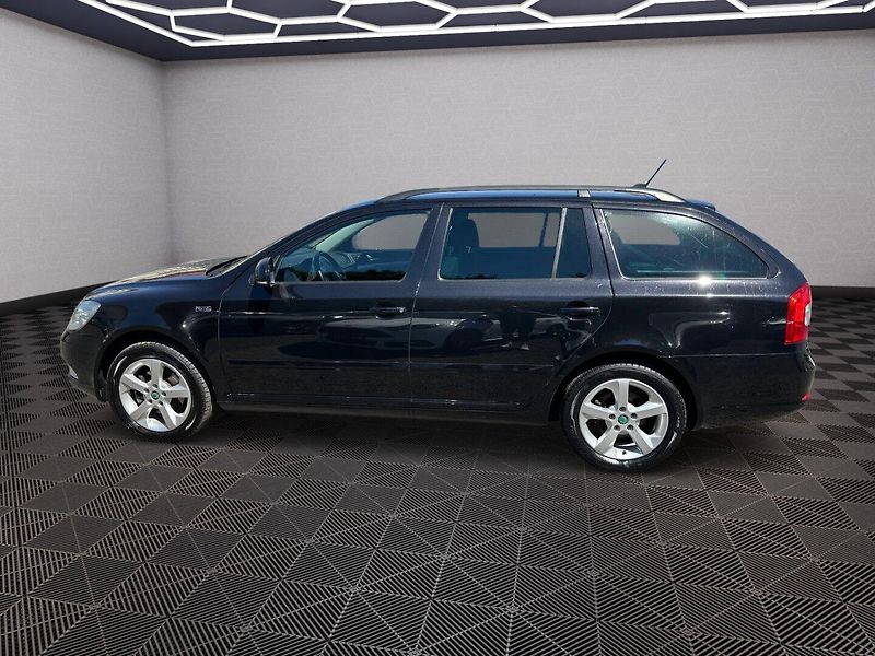 Škoda Octavia (2012) 2,0TDI 103kw  Family - fotka 4 z 28