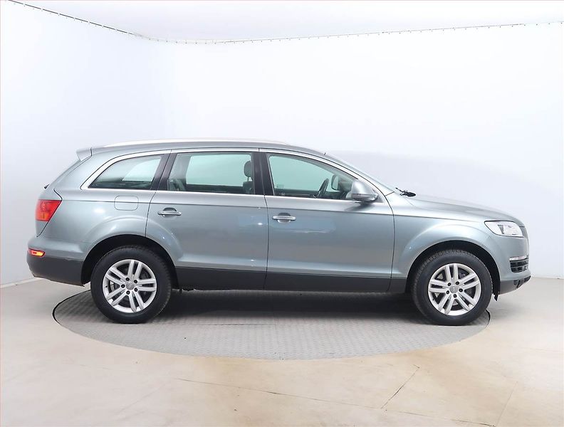Audi Q7 (2008) 3.0 TDI, 4X4, Automat - fotka 6 z 15