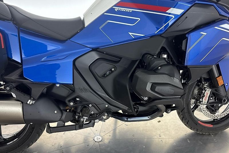 BMW R 1300 RT - fotka 5 z 14
