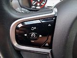 Volvo V90 D4 AWD Cross Country,ČR,1.Maj - náhled 23