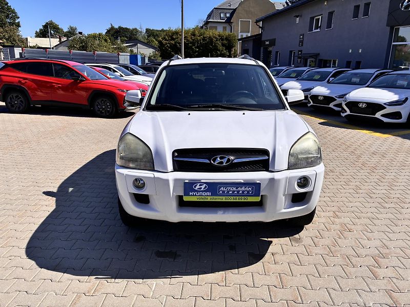 Hyundai Tucson 2.0i 104kW DIGI.KLIMA          - fotka 2 z 22