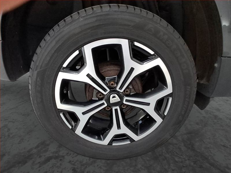 Dacia Duster (2019) 1.6 SCe, Navi, Tempomat - fotka 15 z 16